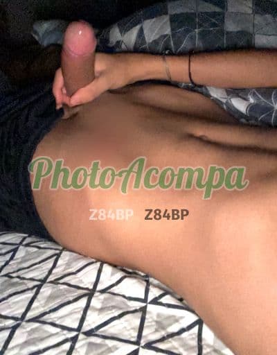 Acompanhante masculino em Nova Iguaçu — oral sem camisinha, foto 4 de Caio