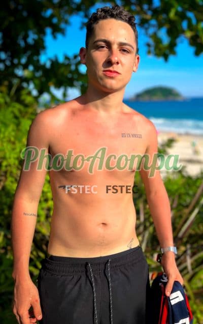 Acompanhante masculino em Rio de Janeiro — beijo na boca, foto 2 de Carlos