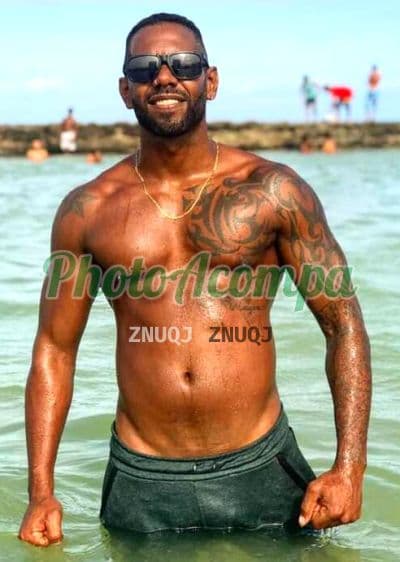 Acompanhante masculino em Recife — beijo na boca, foto 2 de Chocolate