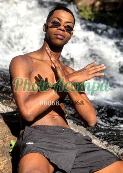 Foto 2: Acompanhante masculino em Nova Iguaçu — beijo na boca, Claiton