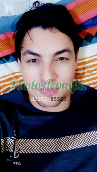 Acompanhante masculino em São Paulo com beijo na boca (2) — Clarck