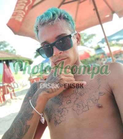 Acompanhante masculino em Itanhaém com beijo grego (2) — Davyd