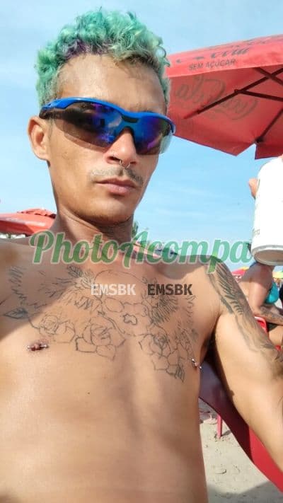 Acompanhante masculino em Itanhaém com beijo grego (4) — Davyd