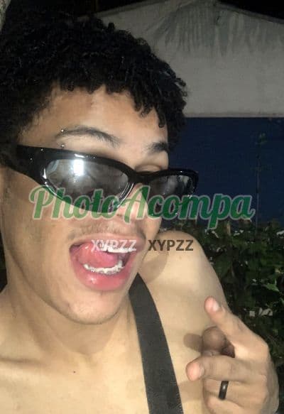 Acompanhante masculino em Sumaré — beijo na boca, foto 6 de Derick