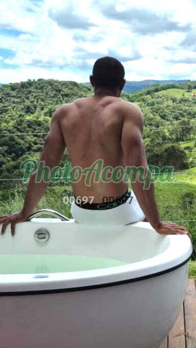 Acompanhante masculino em São Paulo — beijo na boca, foto 2 de Diego