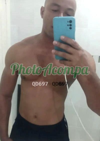 Acompanhante masculino em São Paulo — beijo na boca, foto 4 de Diego