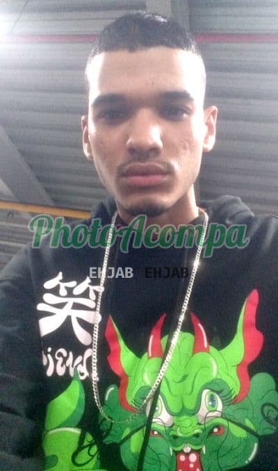 Acompanhante masculino em Recife com beijo na boca (2) — Diogo