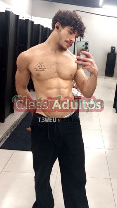 Acompanhante masculino imagem do anúncio em São Paulo — Dólar