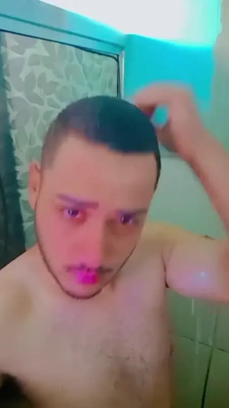 Acompanhante masculino olhos castanhos em Novo Hamburgo, foto 7 de Eduardo
