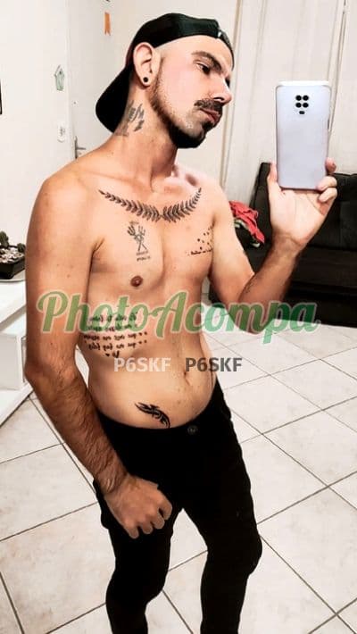 Acompanhante masculino em Piracicaba com beijo na boca (6) — Eduh Boy
