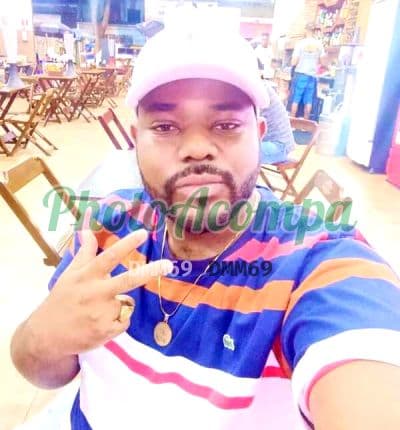 Acompanhante masculino em Praia Grande — beijo grego, foto 2 de Erick