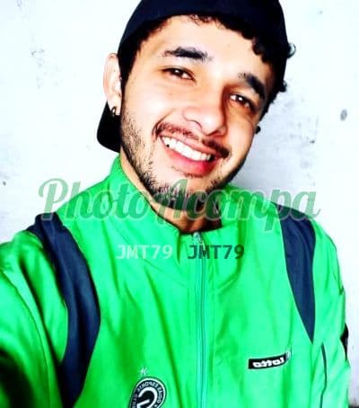 Acompanhante masculino em Nova Iguaçu — beijo na boca, foto 4 de Erre