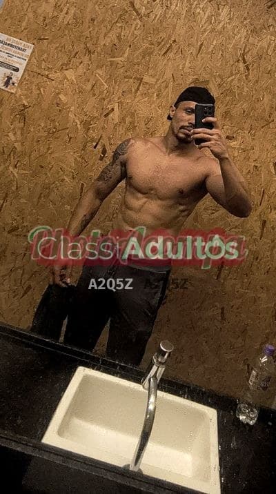 Evandro — acompanhante masculino em São Paulo