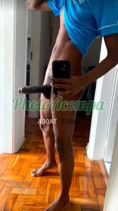 Acompanhante masculino em Rio de Janeiro com beijo grego (2) — Everson