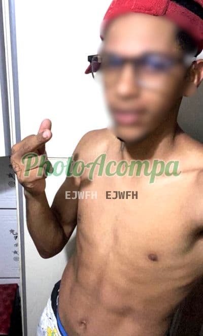 Acompanhante masculino em Taboão da Serra — beijo na boca, foto 4 de Felipe