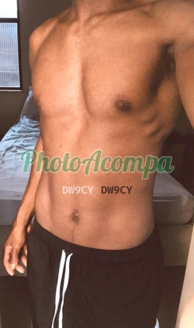 Acompanhante masculino em Salvador — beijo na boca, foto 4 de Fran