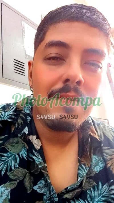 Acompanhante masculino em Rio de Janeiro com beijo na boca (4) — Gabriel