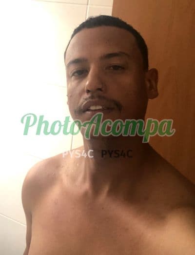 Foto 2: Acompanhante masculino em Porto Alegre — beijo na boca, Gabriel