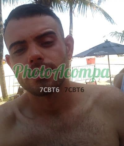 Acompanhante masculino em Embu das Artes com beijo na boca (2) — Garotão
