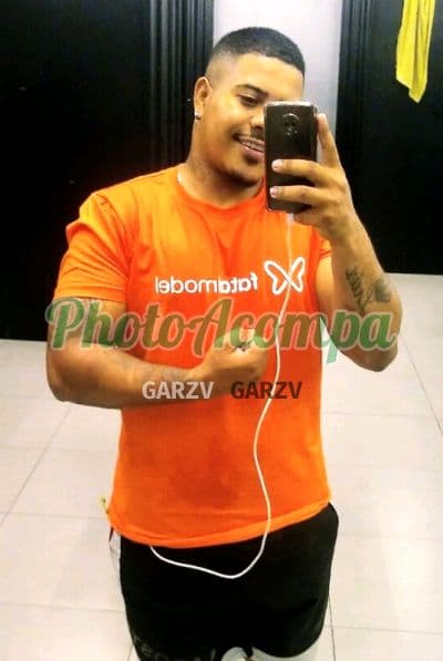 Foto 2: Acompanhante masculino em Itanhaém — beijo grego, Gigio