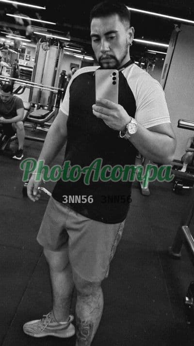 Acompanhante masculino em Campina Grande com garganta profunda (4) — Guilherme