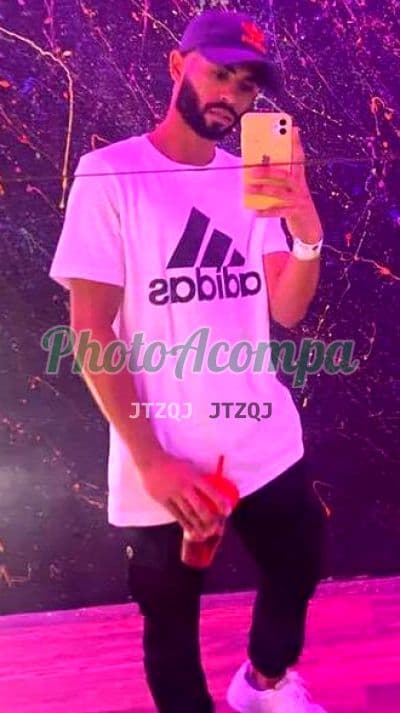Acompanhante masculino em Mogi das Cruzes com beijo na boca (4) — Guilherme