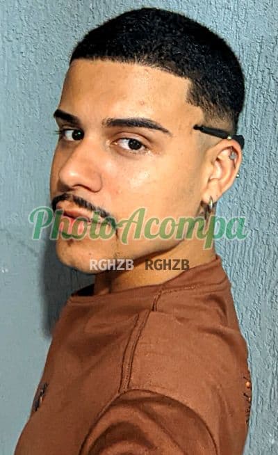 Acompanhante masculino em Mesquita — oral natural, foto 4 de Guylherme