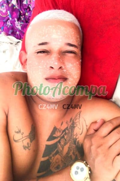 Acompanhante masculino em Fortaleza com beijo grego (2) — Henrique
