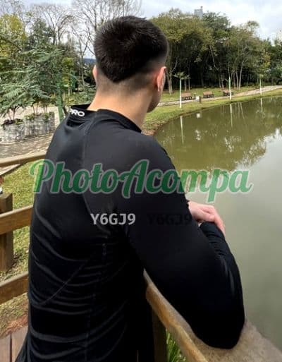 Acompanhante masculino em Chapecó com garganta profunda (4) — Henrique