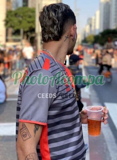Acompanhante masculino em São Paulo com beijo na boca (4) — Hiago
