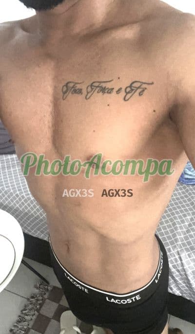 Acompanhante masculino em Bragança Paulista com beijo na boca (4) — Hugo