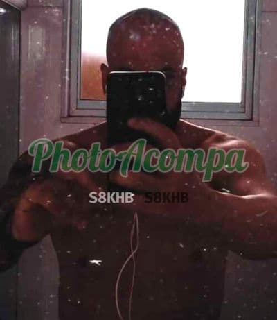 Acompanhante masculino em São Paulo — beijo na boca, foto 2 de Hugo