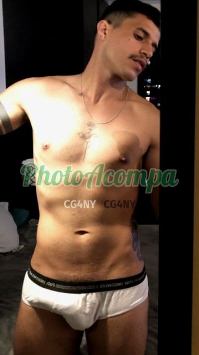 Acompanhante masculino em Rio de Janeiro com beijo grego (2) — Iago Melo