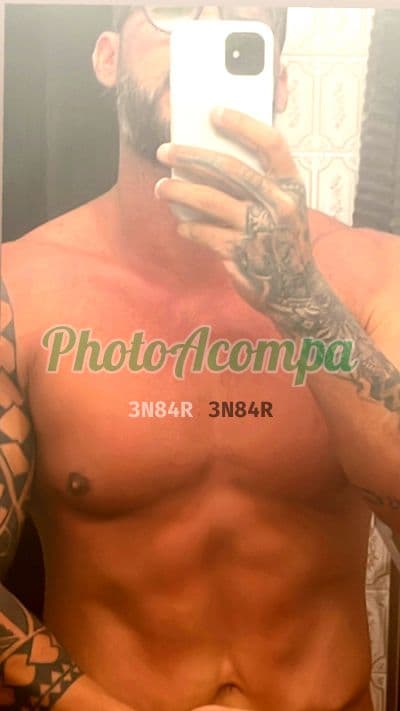 Acompanhante masculino em São Paulo com beijo grego (4) — Isac