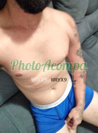Acompanhante masculino em Guarulhos com beijo na boca (4) — Jayjay