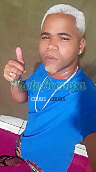 Acompanhante masculino em João Pessoa com beijo grego (4) — Joandrson