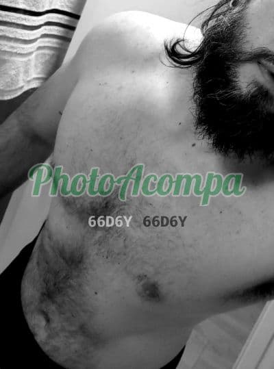 Acompanhante masculino em São Paulo com beijo na boca (2) — Johnny