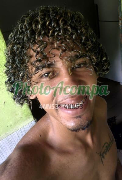 Foto 4: Acompanhante masculino em São Gonçalo — beijo grego, Jonas