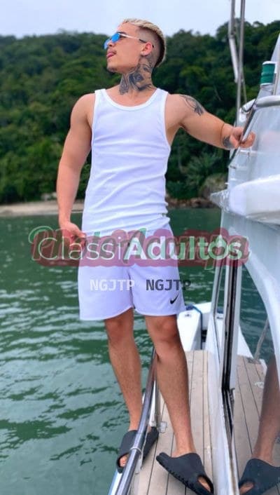 Acompanhante masculino imagem do anúncio em Curitiba