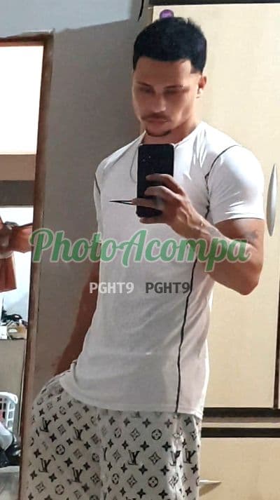Acompanhante masculino em Campinas com oral sem camisinha (4) — Kevin