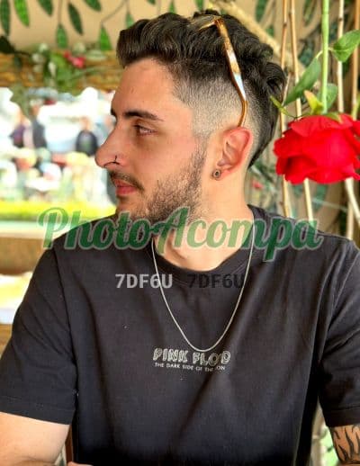 Acompanhante masculino em São Paulo com beijo na boca (6) — Leo