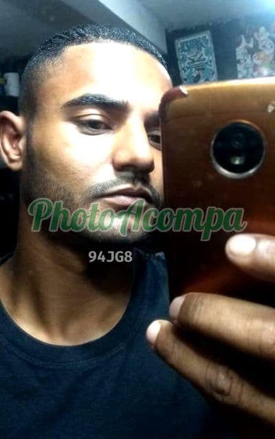 Acompanhante masculino em São Paulo com beijo na boca (6) — Luan