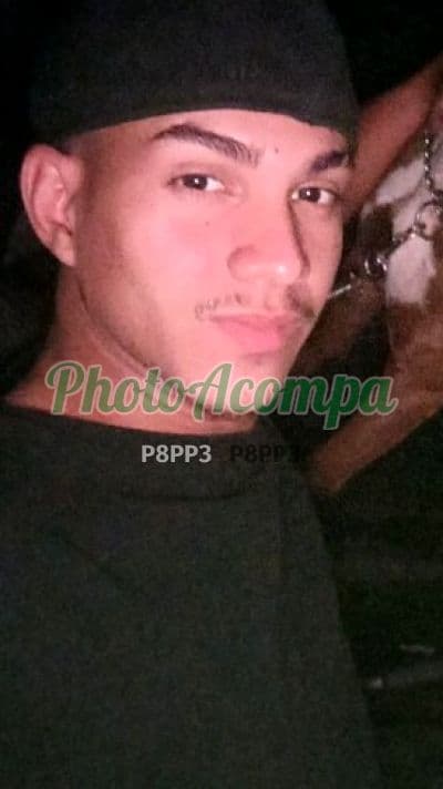 Acompanhante masculino em São Paulo com beijo grego (4) — Luan