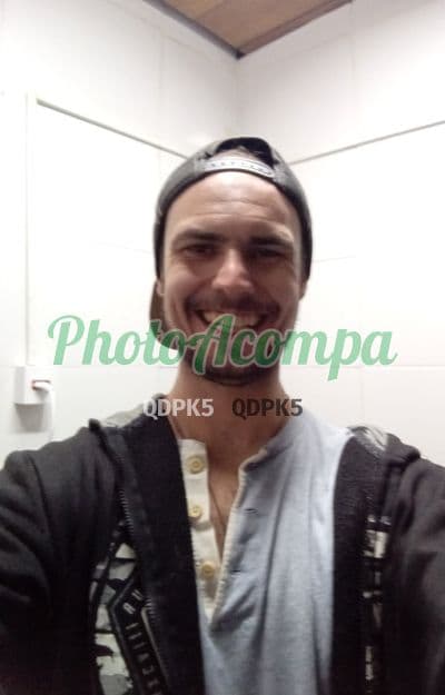 Acompanhante masculino em São Paulo com beijo grego (2) — Lucas