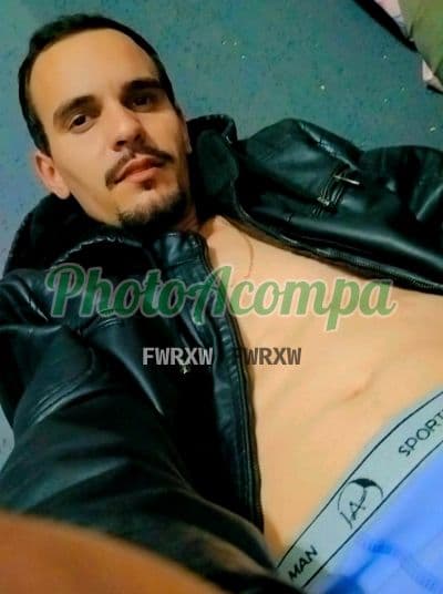 Foto 2: Acompanhante masculino em Indaiatuba — beijo grego, Lucas