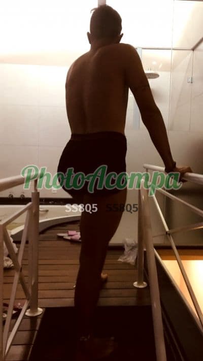 Acompanhante masculino em São Paulo — beijo grego, foto 2 de Lucas