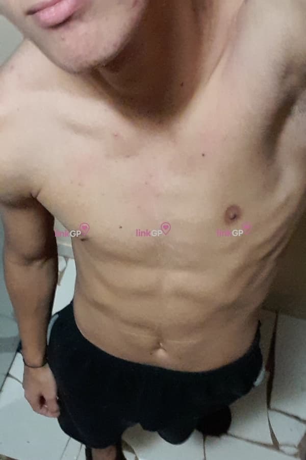 Acompanhante masculino alto em Lajeado, foto de perfil