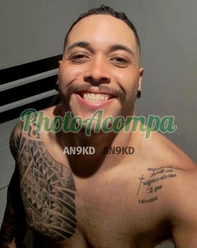 Acompanhante masculino em Rio de Janeiro — beijo grego, foto 4 de Lucas