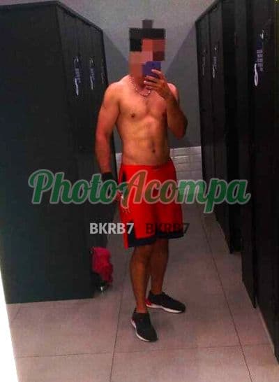 Foto 2: Acompanhante masculino em Brasília — beijo grego, Lucas
