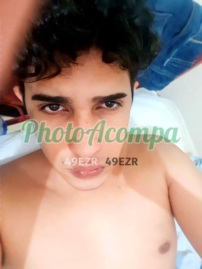 Acompanhante masculino em São Paulo com beijo na boca (2) — Lucas